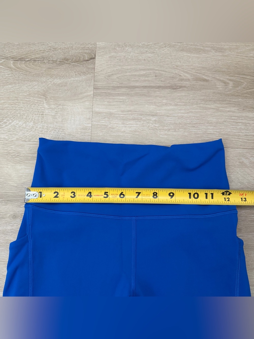 Lululemon Poolside Blue Leggings With Pockets in a Size 6 - Picture 3 of 8